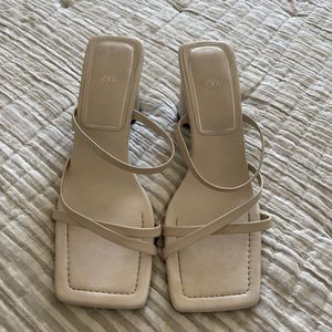 Zara Strappy heels Size 37